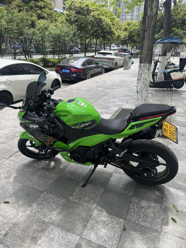 二手川崎Ninja 400
