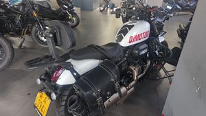二手QJMOTOR闪300