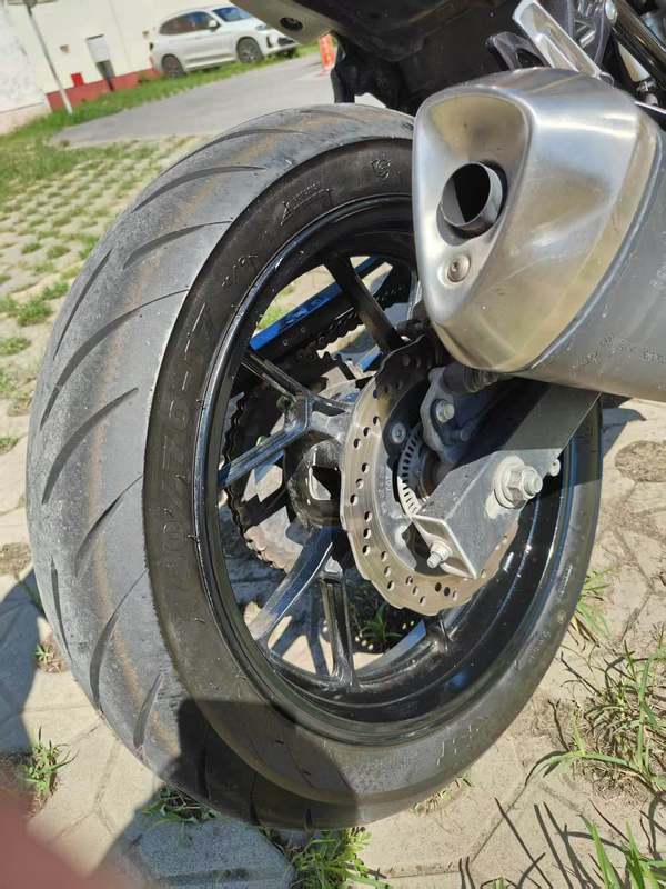 二手豪爵铃木GSX250R