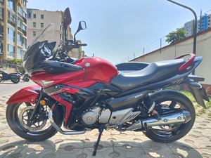 二手豪爵铃木骊驰 GW 250F