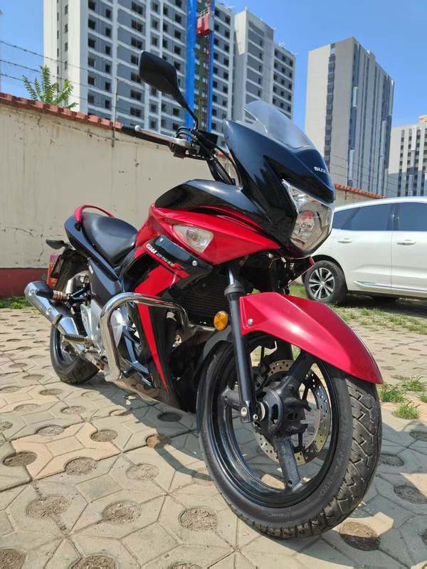 二手豪爵铃木骊驰 GW 250F