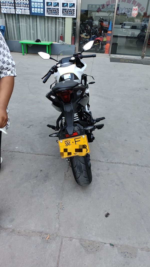 二手春风250SR