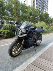二手阿普利亚RSV4