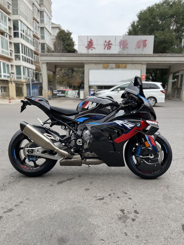 二手宝马M 1000 RR