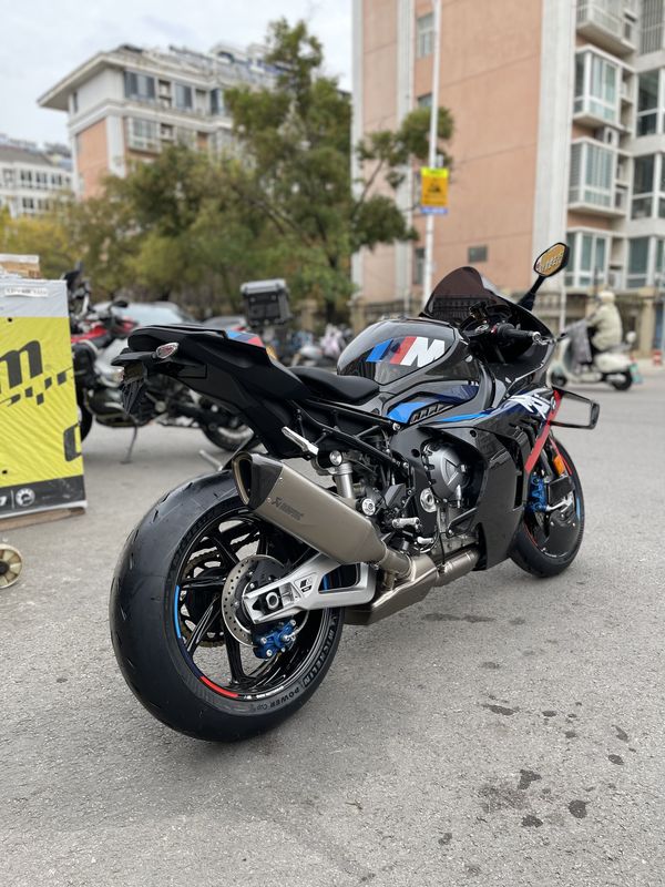 二手宝马M 1000 RR