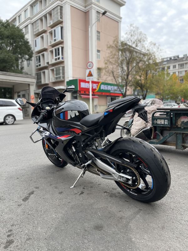 二手宝马M 1000 RR