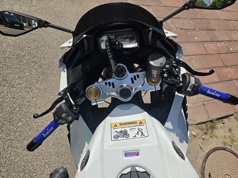 二手川崎ZX-4R