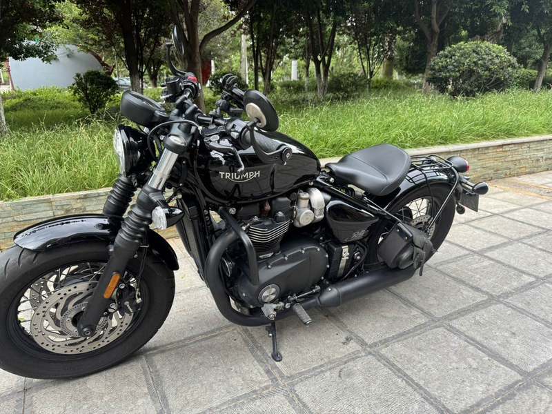 二手凯旋Bonneville Bobber