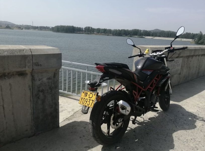 二手贝纳利红宝龙 TNT150i