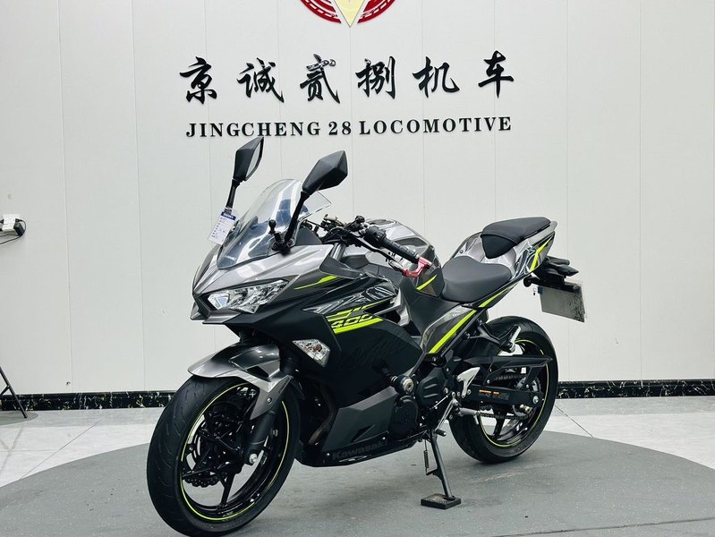 二手川崎Ninja 400
