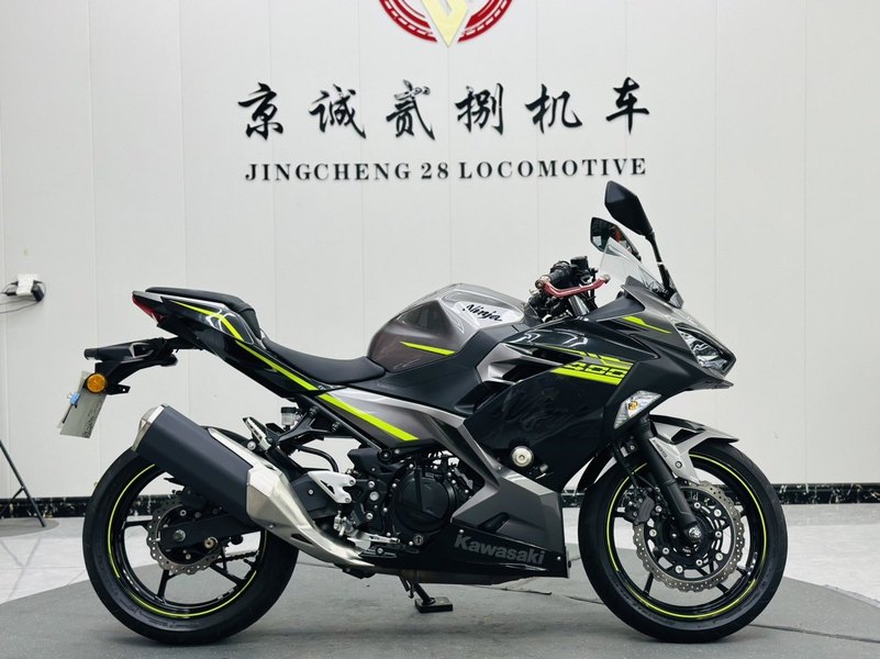 二手川崎Ninja 400