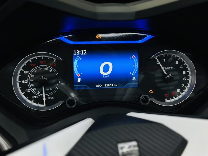 二手大阳V锐 ADV350