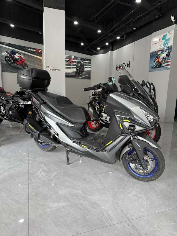 二手光阳赛艇 ST250
