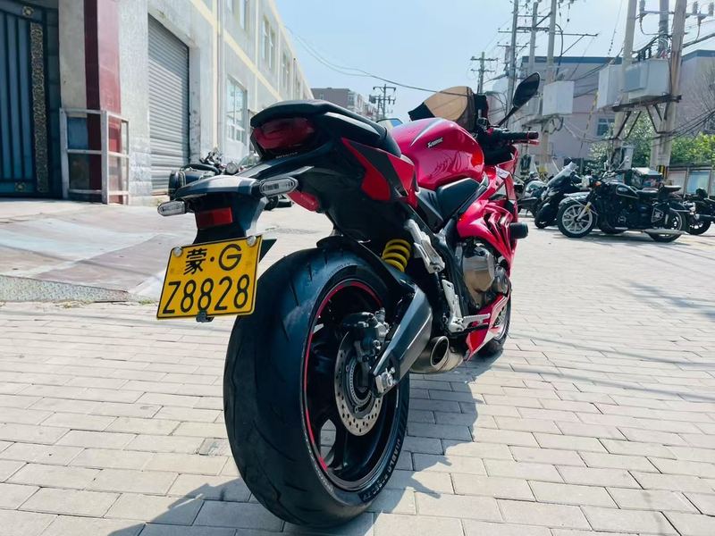 二手本田CBR650R
