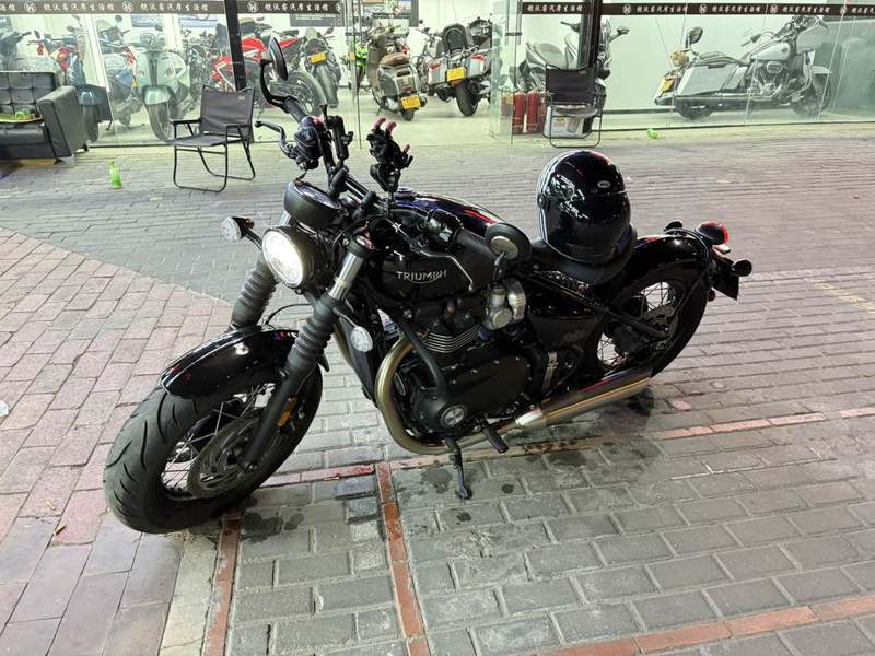 二手凯旋Bonneville Bobber