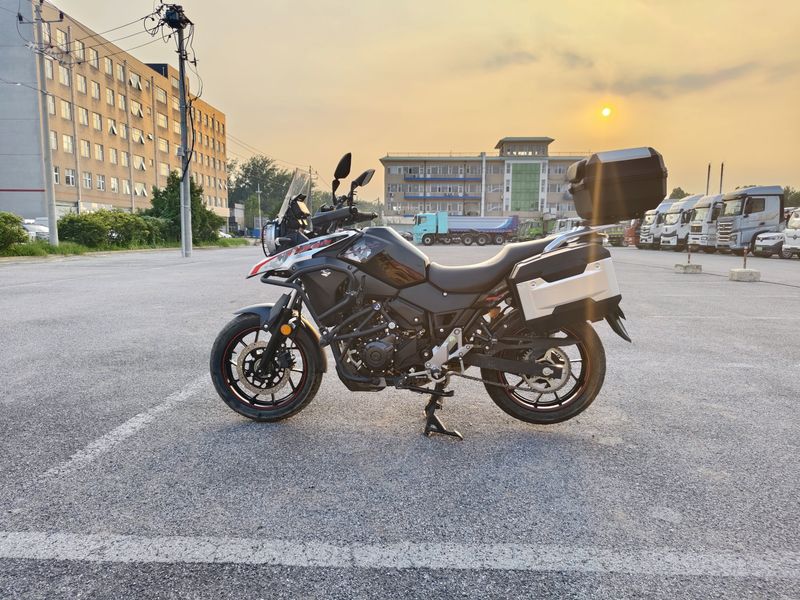 二手豪爵铃木DL250