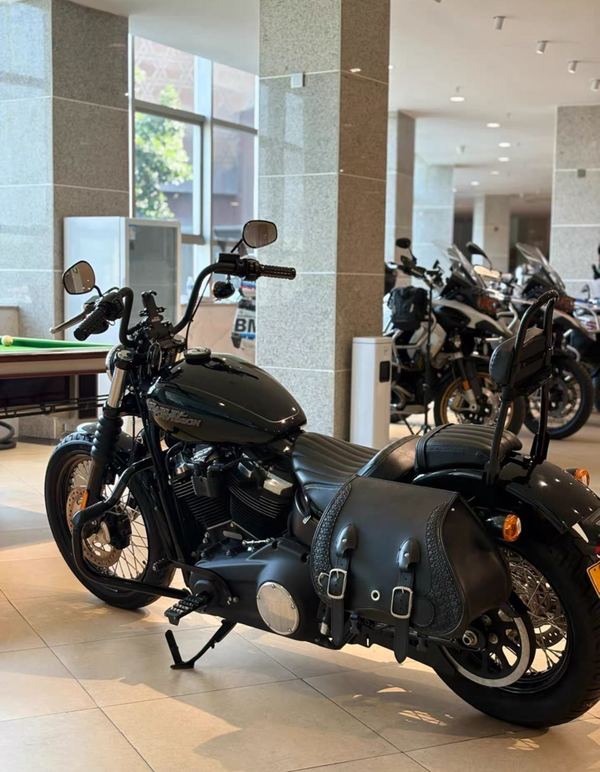 二手哈雷戴维森街霸 Street Bob