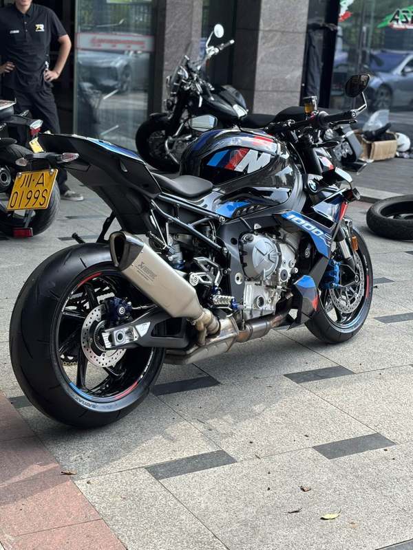 二手宝马M 1000 R