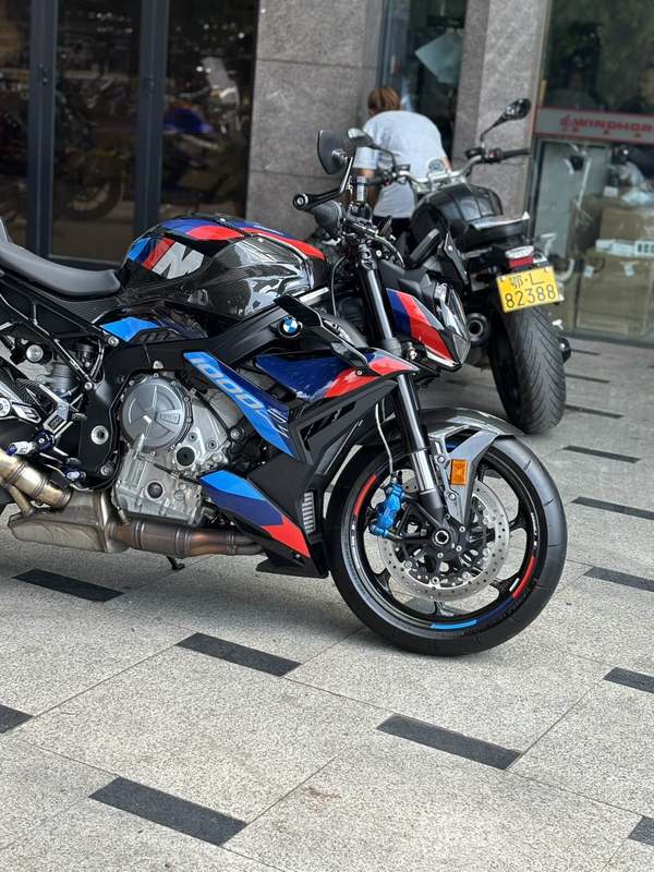 二手宝马M 1000 R