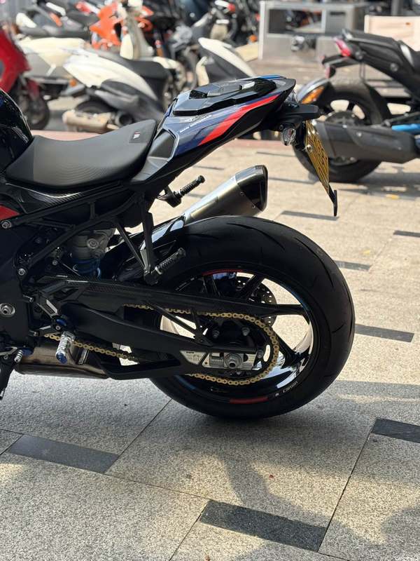 二手宝马M 1000 R