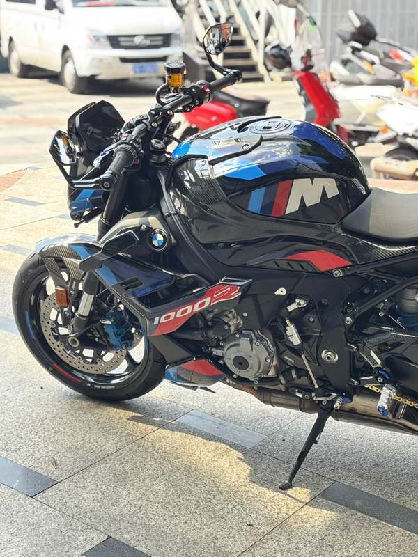 二手宝马M 1000 R