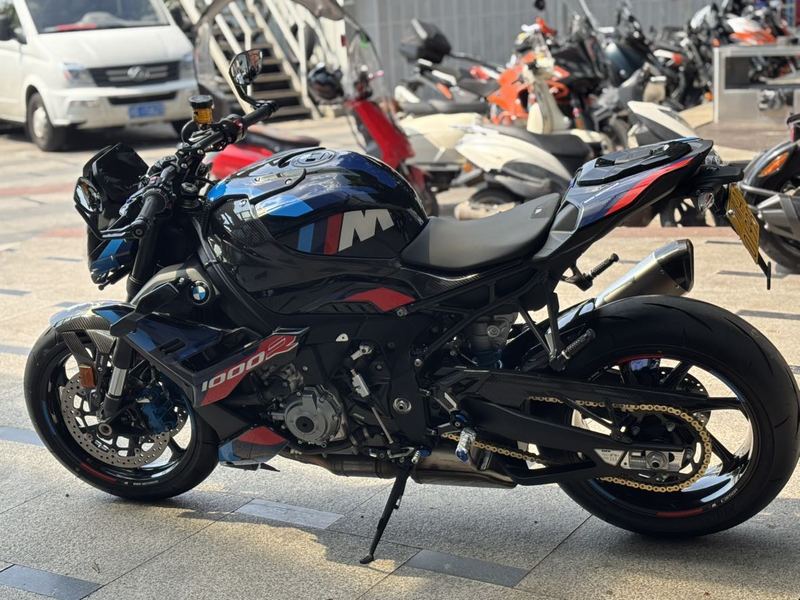 二手宝马M 1000 R
