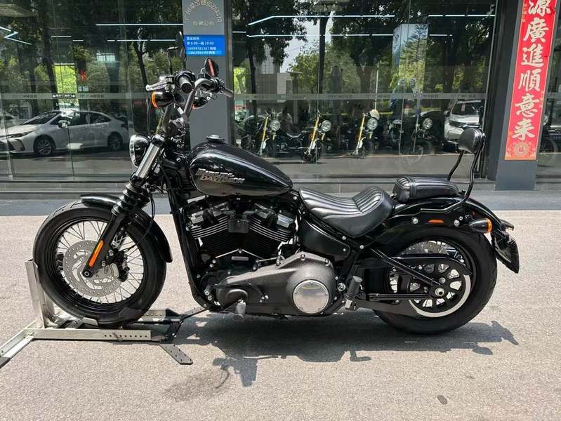 二手哈雷戴维森街霸 Street Bob