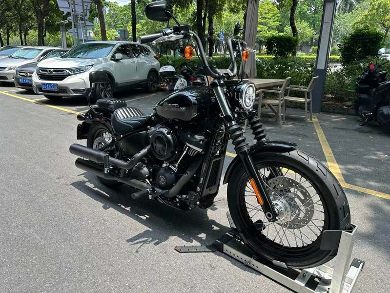 二手哈雷戴维森街霸 Street Bob