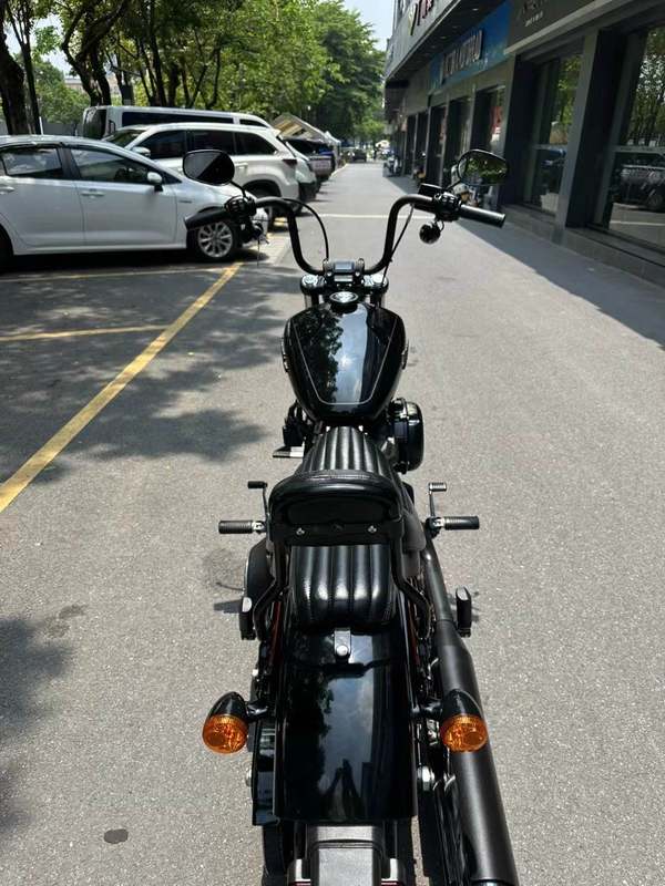 二手哈雷戴维森街霸 Street Bob