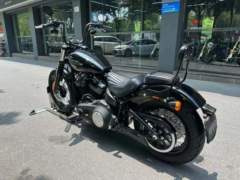 二手哈雷戴维森街霸 Street Bob