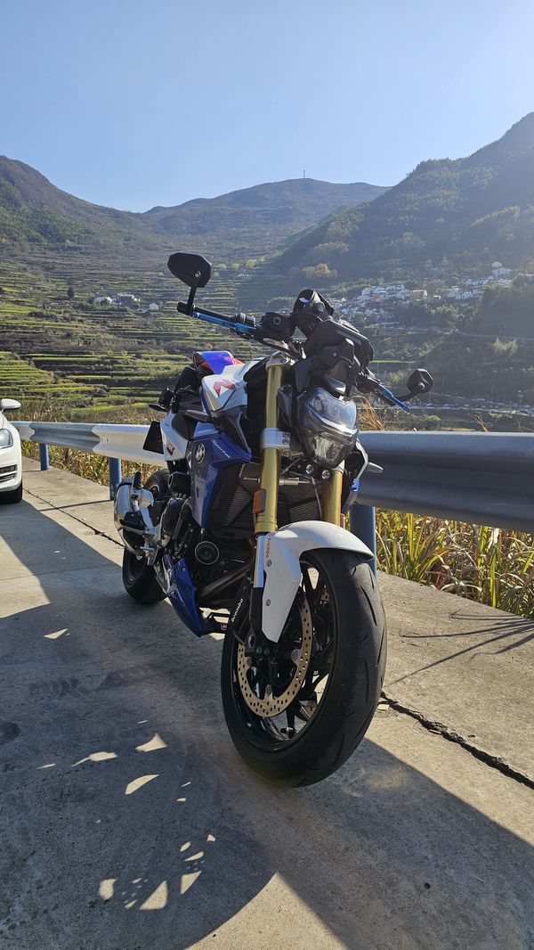 二手宝马F 900 R