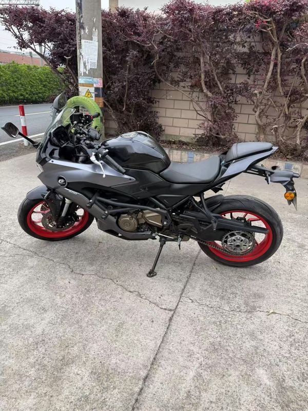 二手QJMOTOR赛400