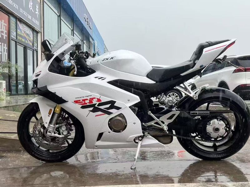 二手张雪机车500RR