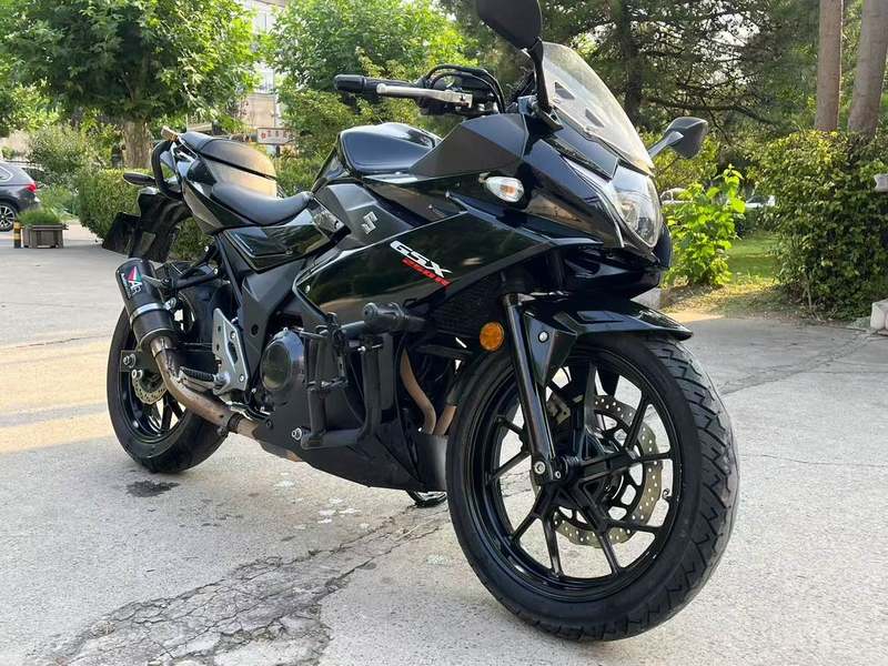 二手豪爵铃木GSX250R