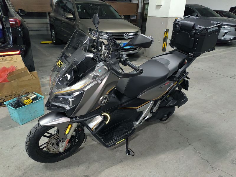 二手QJMOTOR鸿250ADV