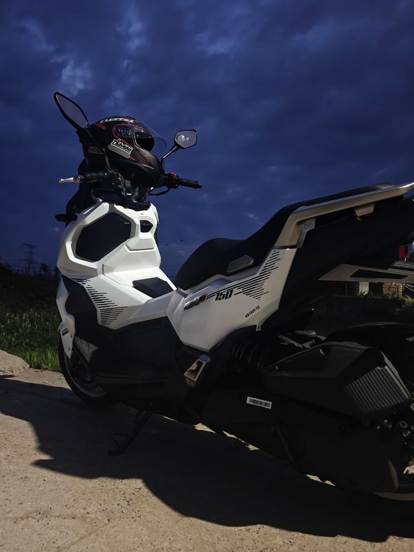 二手三阳哈士奇 Husky ADV150