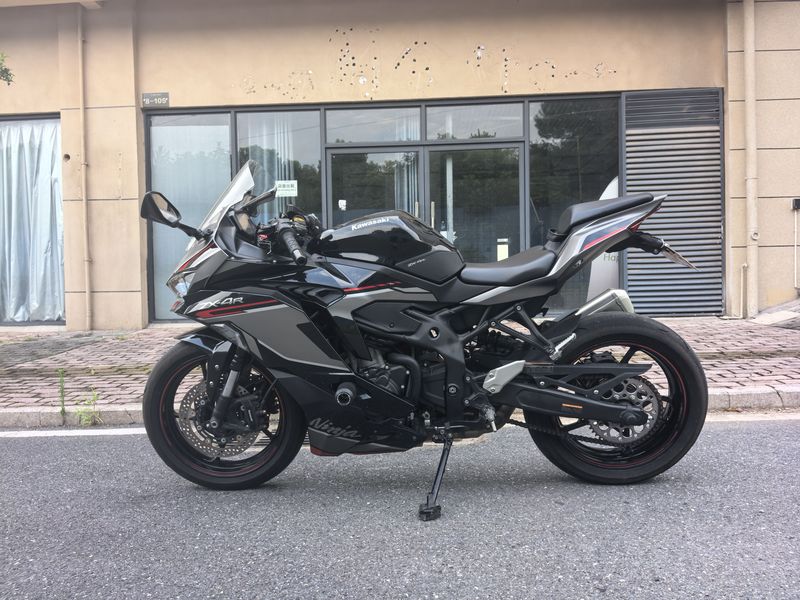 二手川崎ZX-4R