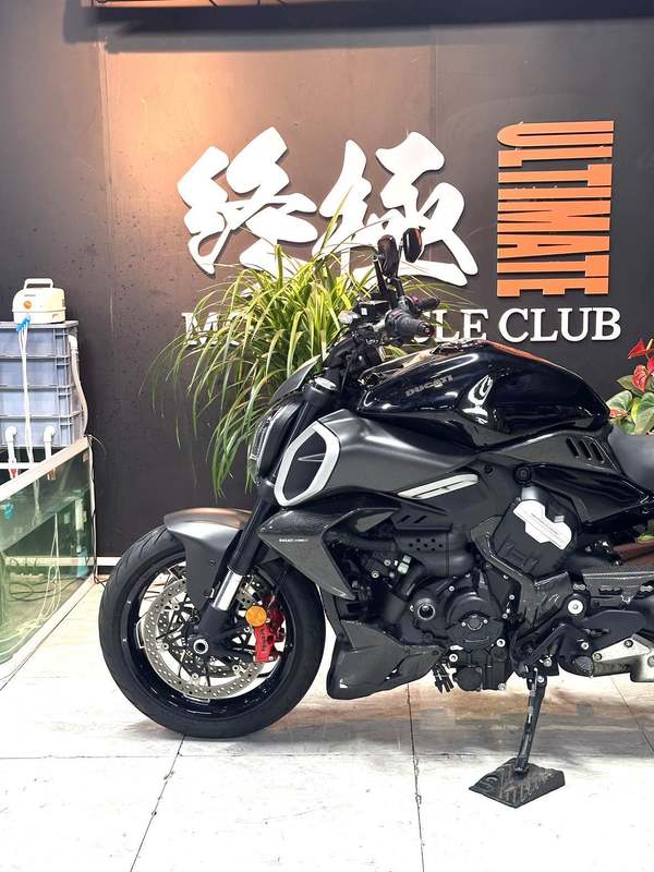 二手杜卡迪Diavel V4