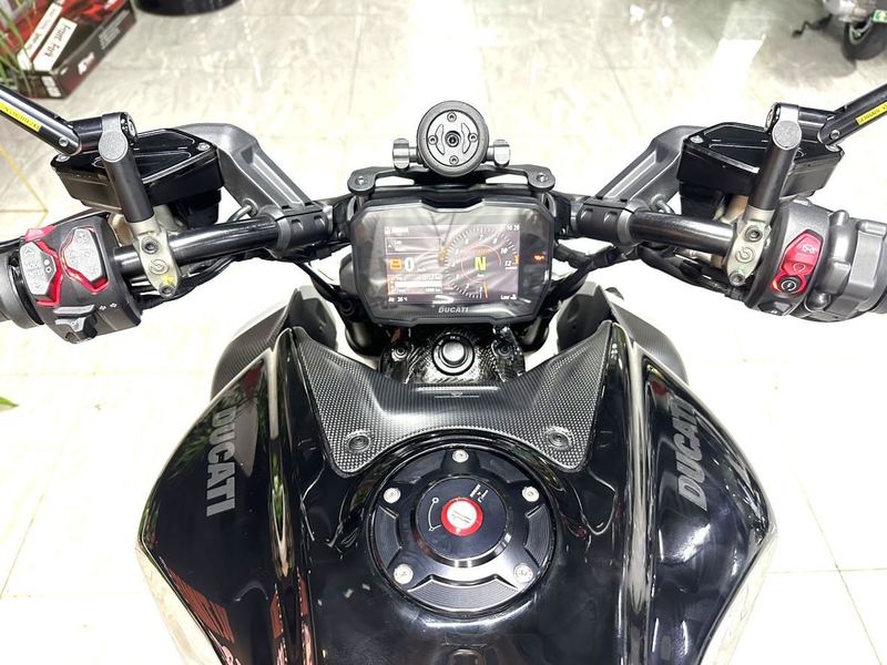 二手杜卡迪Diavel V4