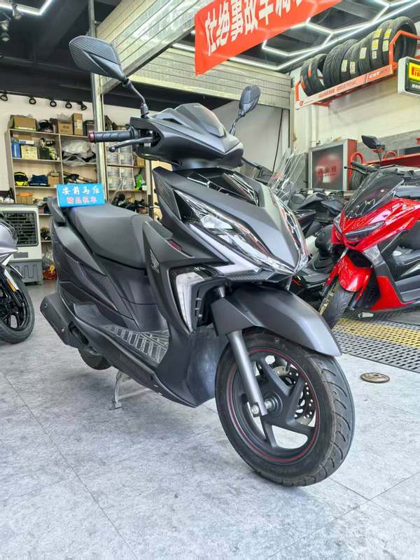 二手新大洲本田裂行 RX125Fi