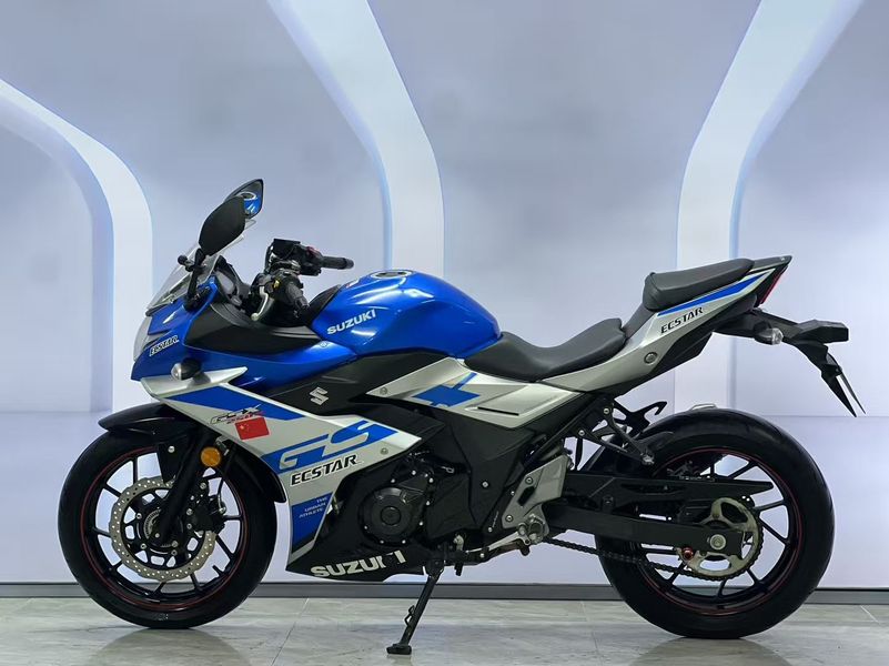 二手豪爵铃木GSX250R