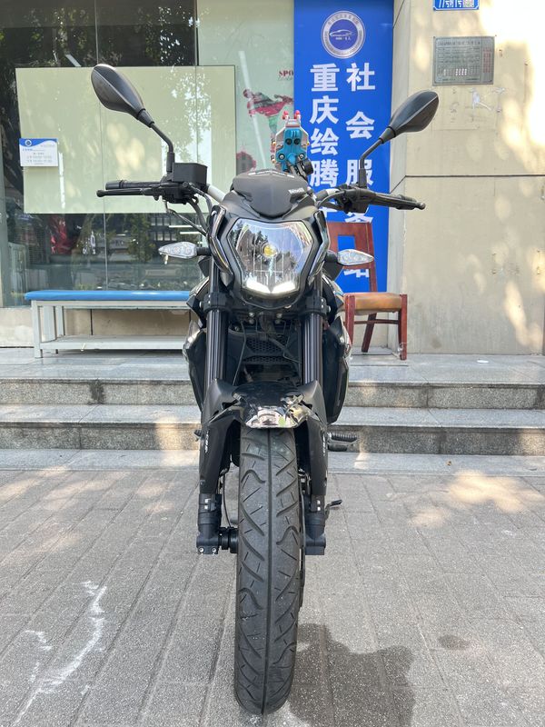 二手贝纳利红宝龙 TNT150i