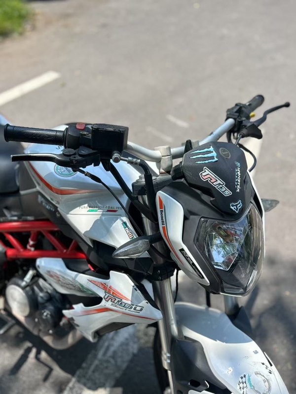 二手贝纳利红宝龙 TNT150i