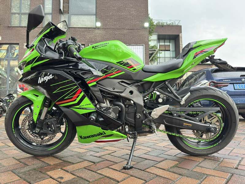 二手川崎ZX-4R