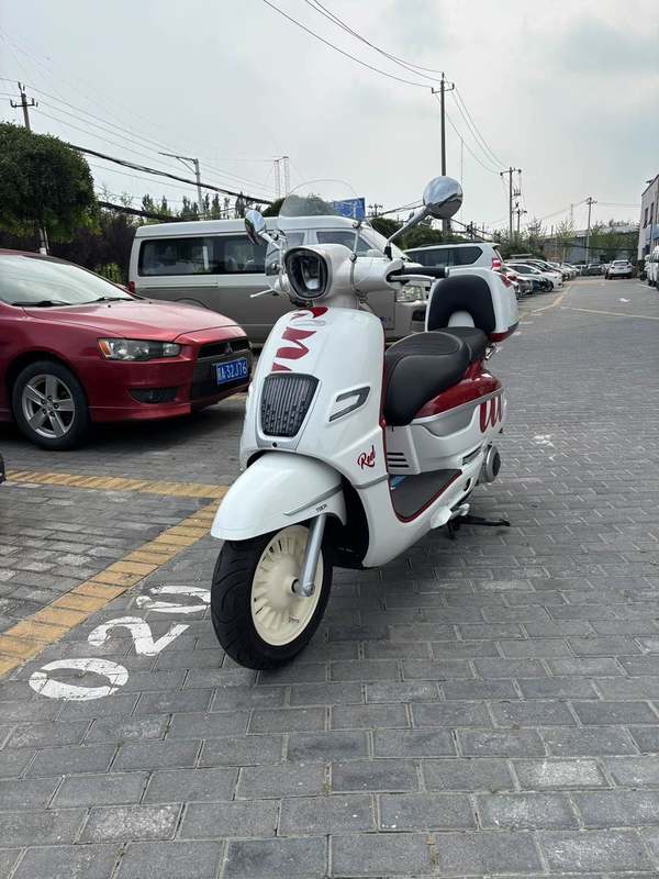 二手南方梦拉丽莎 飞戈