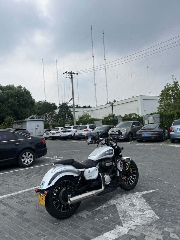 二手奔达Rock300 灰石