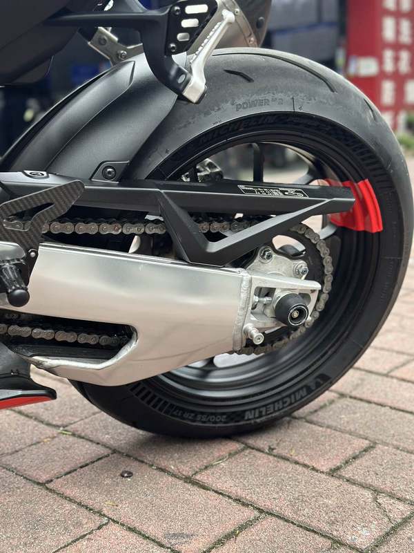 二手阿普利亚RSV4