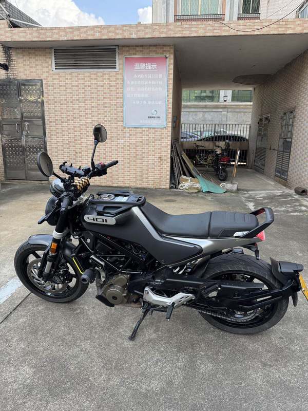 二手HUSQVARNA黑箭 401
