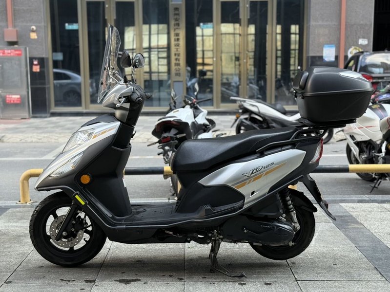 二手豪爵速道 VD125/S