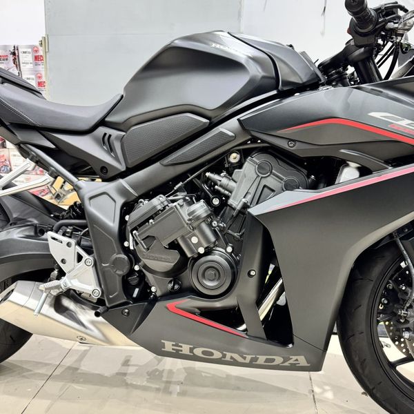 二手本田CBR650R